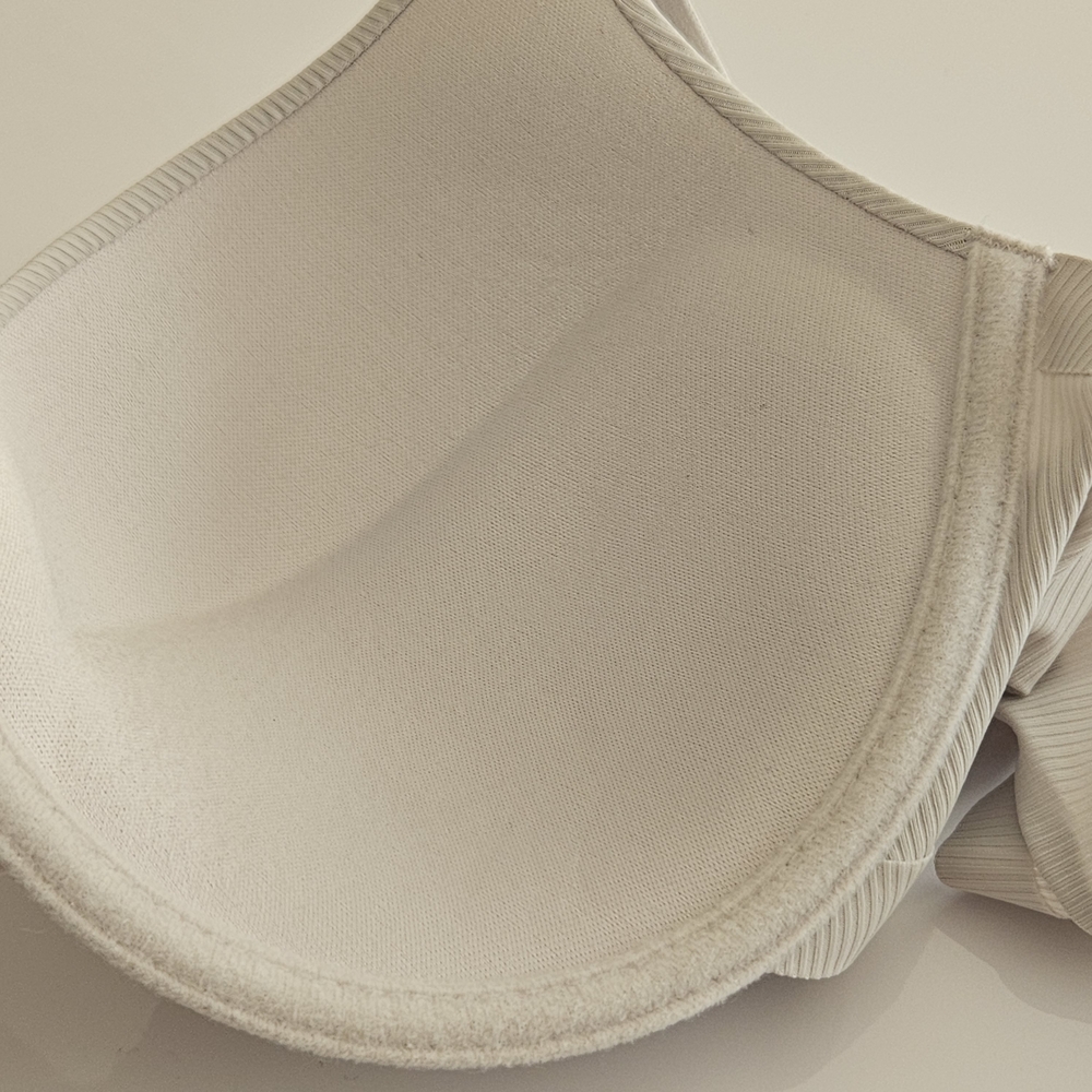 Danskin 38C T-Shirt Bra Sleek and Smooth Ribbed Padded Bra Gray Nude 38C NWOT - Picture 8 of 11